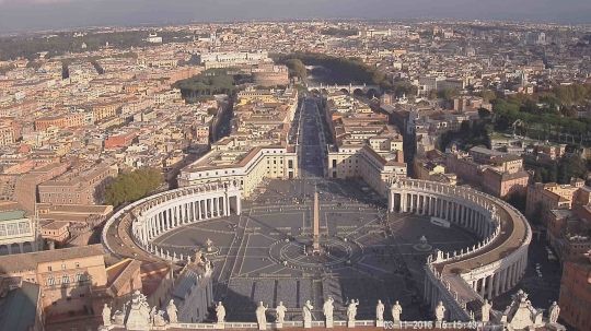 place-saint-pierre rome