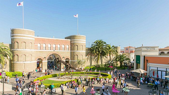 Une virée shopping au Castel Romano Designer Outlet