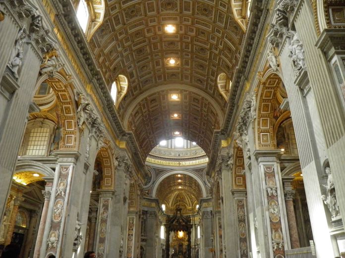 La basilique Saint Pierre a Rome. La basilique Saint Pierre a Rome.