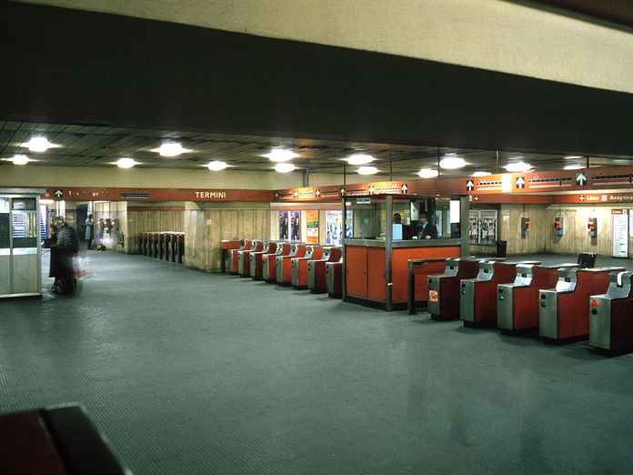 Une station de métro, à Rome. Une station de métro, à Rome.