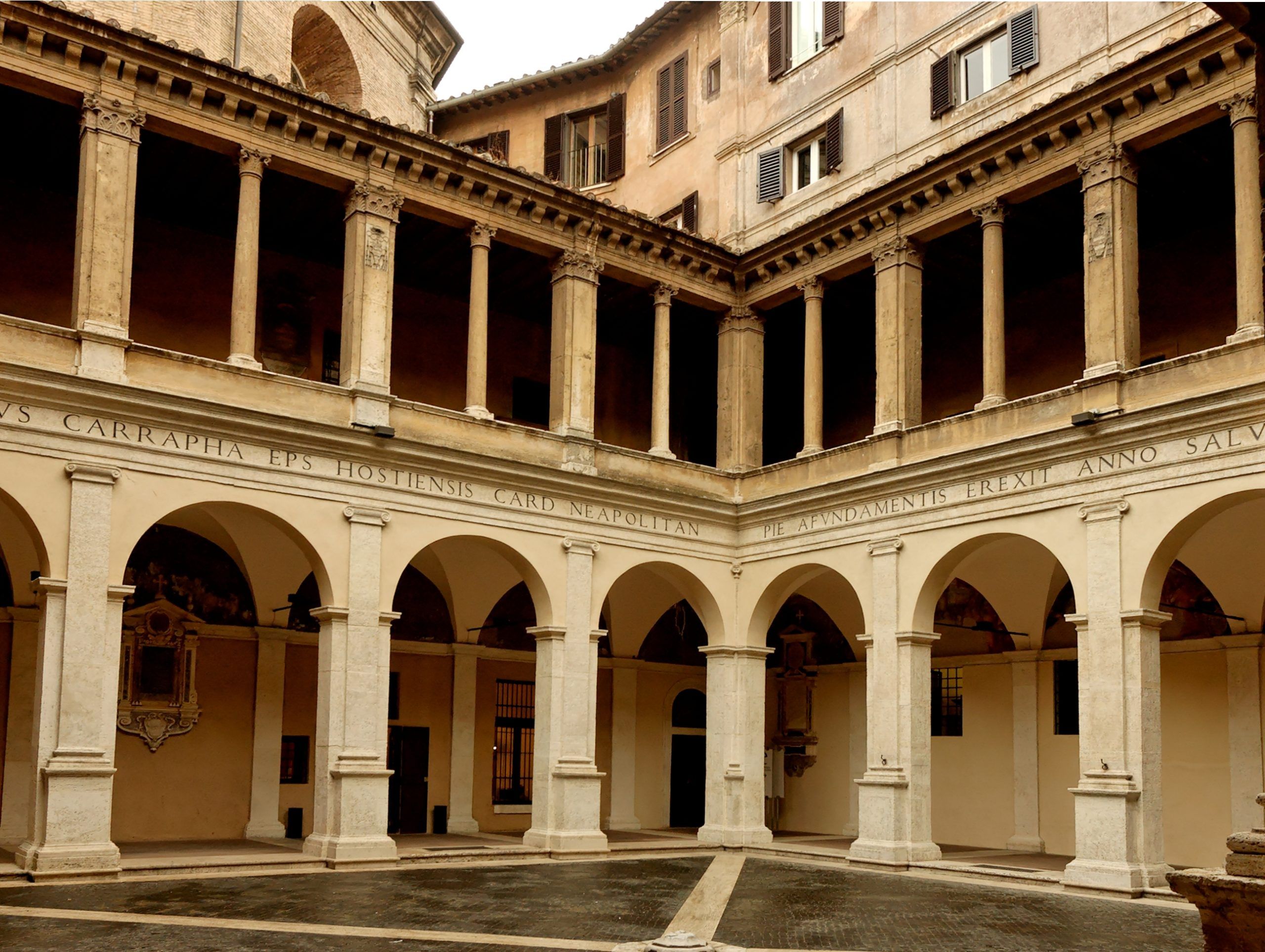 3 choses à faire au Cloître de Bramante, à Rome