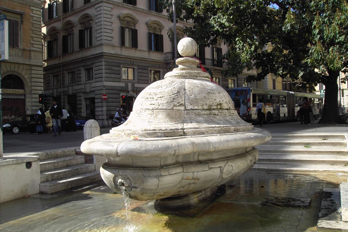 Fontaine originales Rome.