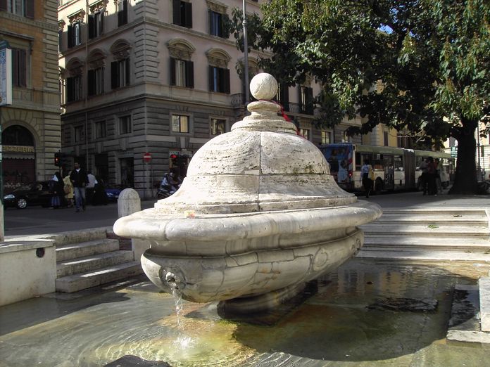 Fontaines originales Rome. Fontaine originales Rome.