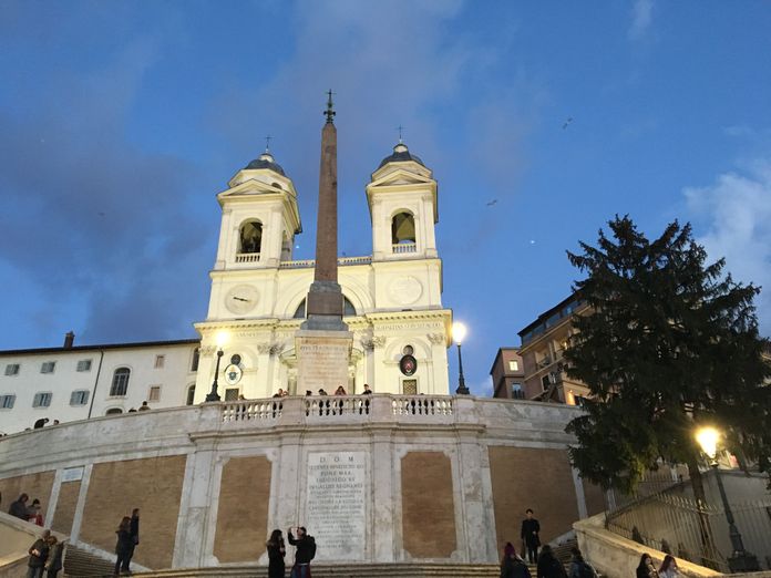 octobre dans le ciel de Rome. octobre dans le ciel de Rome.
