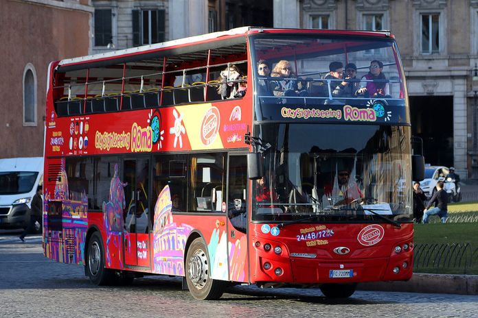 bus panoramique sightseeing rome