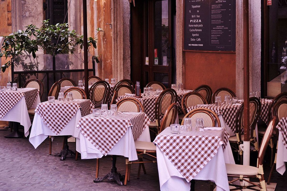 pâtes carbonara restaurant Rome