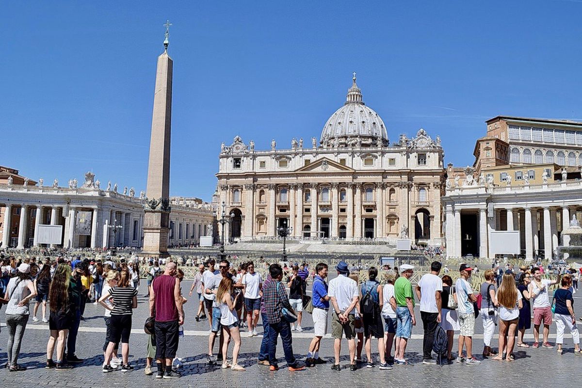 basilique Saint-Pierre pass file attente rome