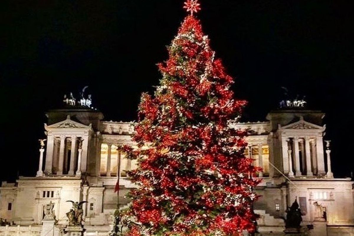 rome-decorations noel sapin