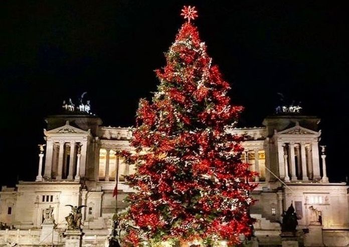rome-decorations noel sapin rome-decorations noel sapin