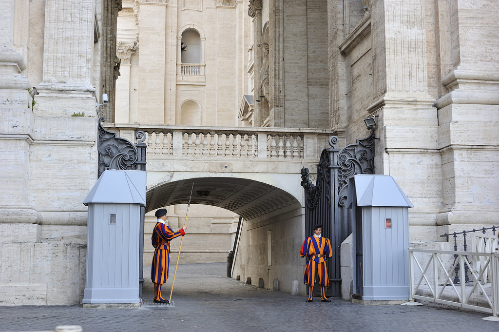 gardes suisses vatican Rome