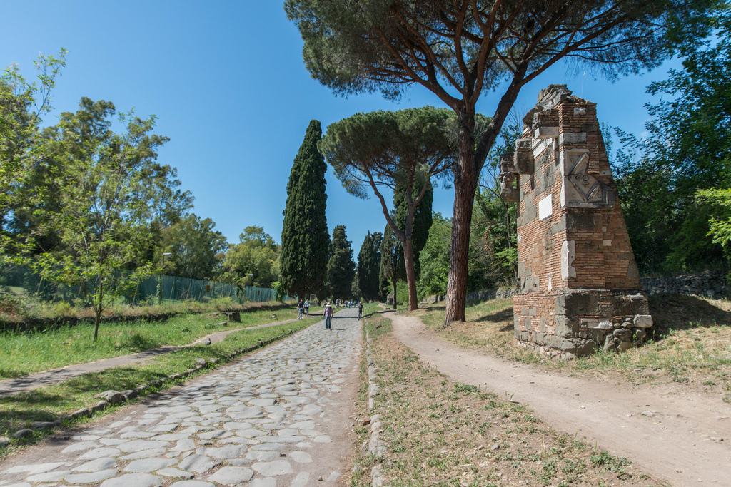 Via Appia Antica romains rome